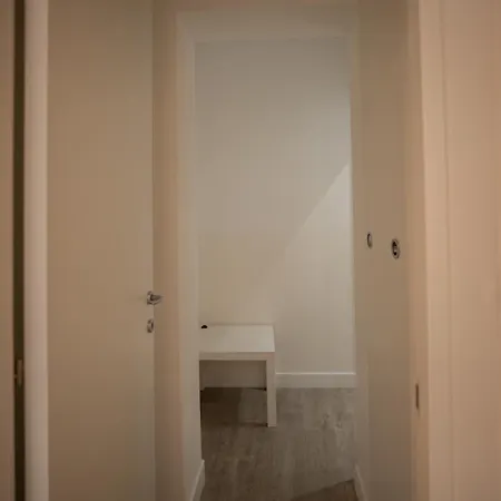 לינה וארוחת בוקר Abt L'aura פלרמו